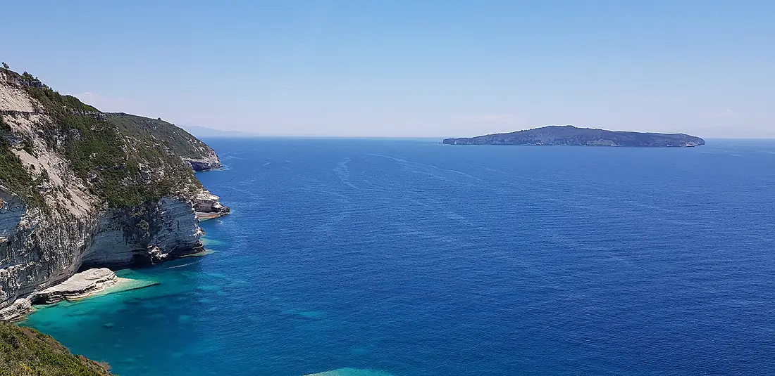 Antipaxos from paxos Tripitos Arch 20210604
