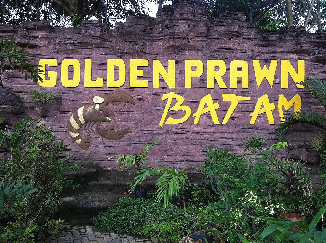 Batam Golden Prawn - panoramio