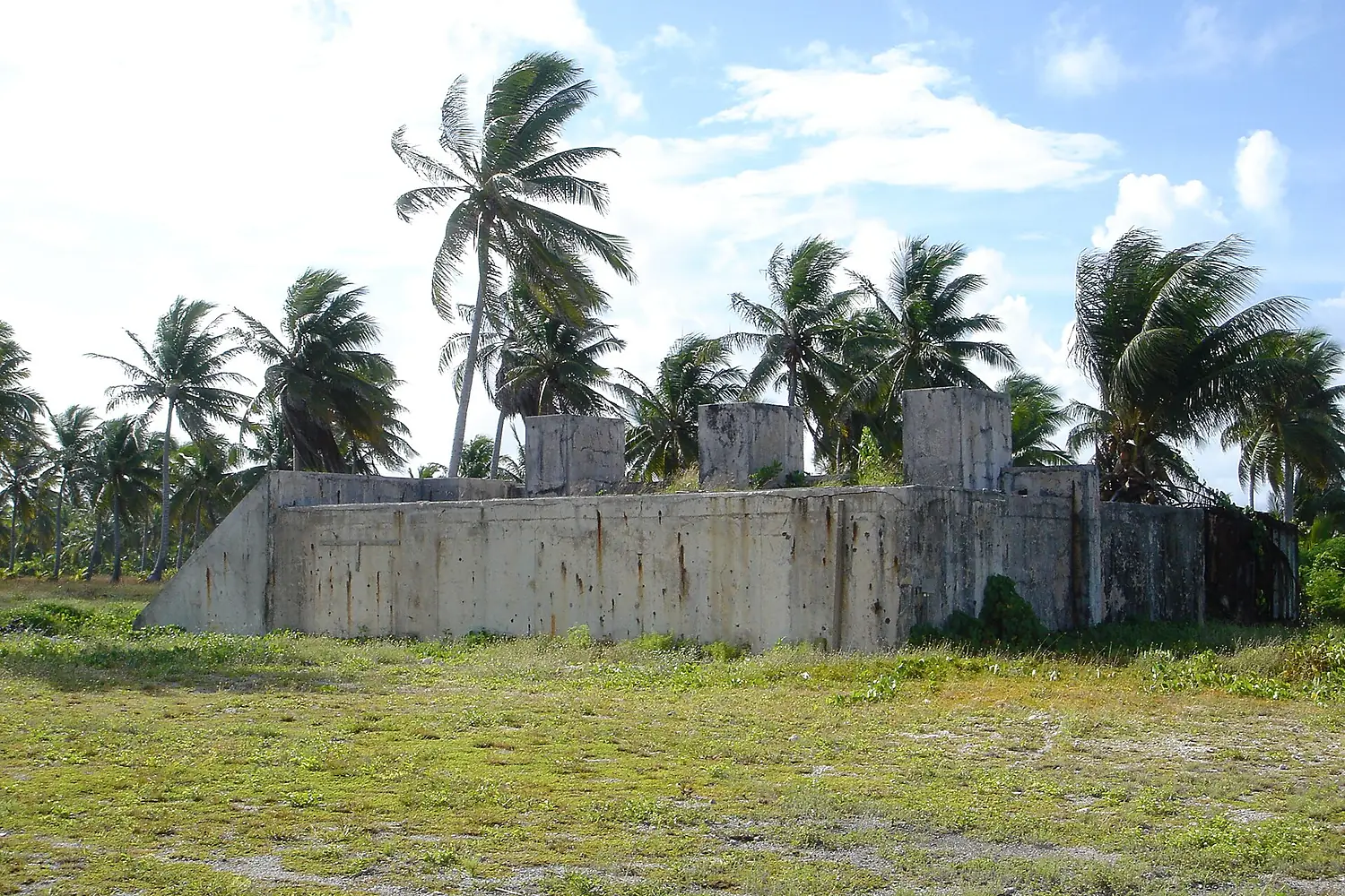 Bikini Atoll Nuclear Test Site-115011