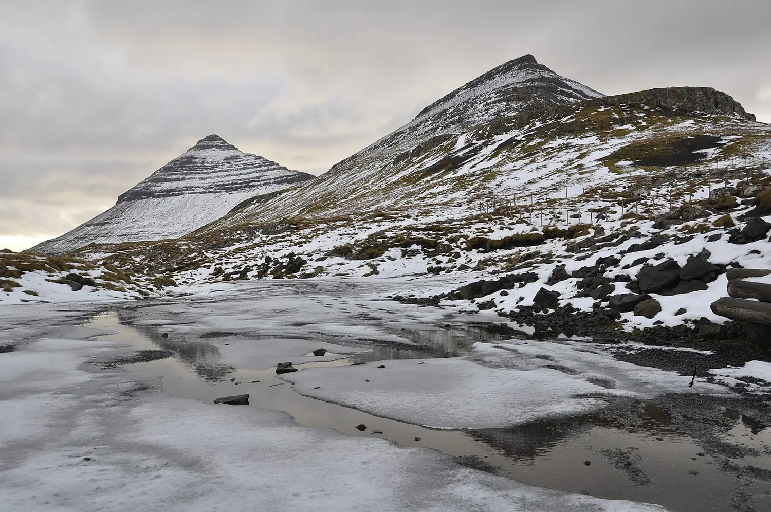 Faroe Islands, Borđoy, Klaksvík, Háfjall (647 m) and Hálgafelli (503 m) seen from Hálsur
