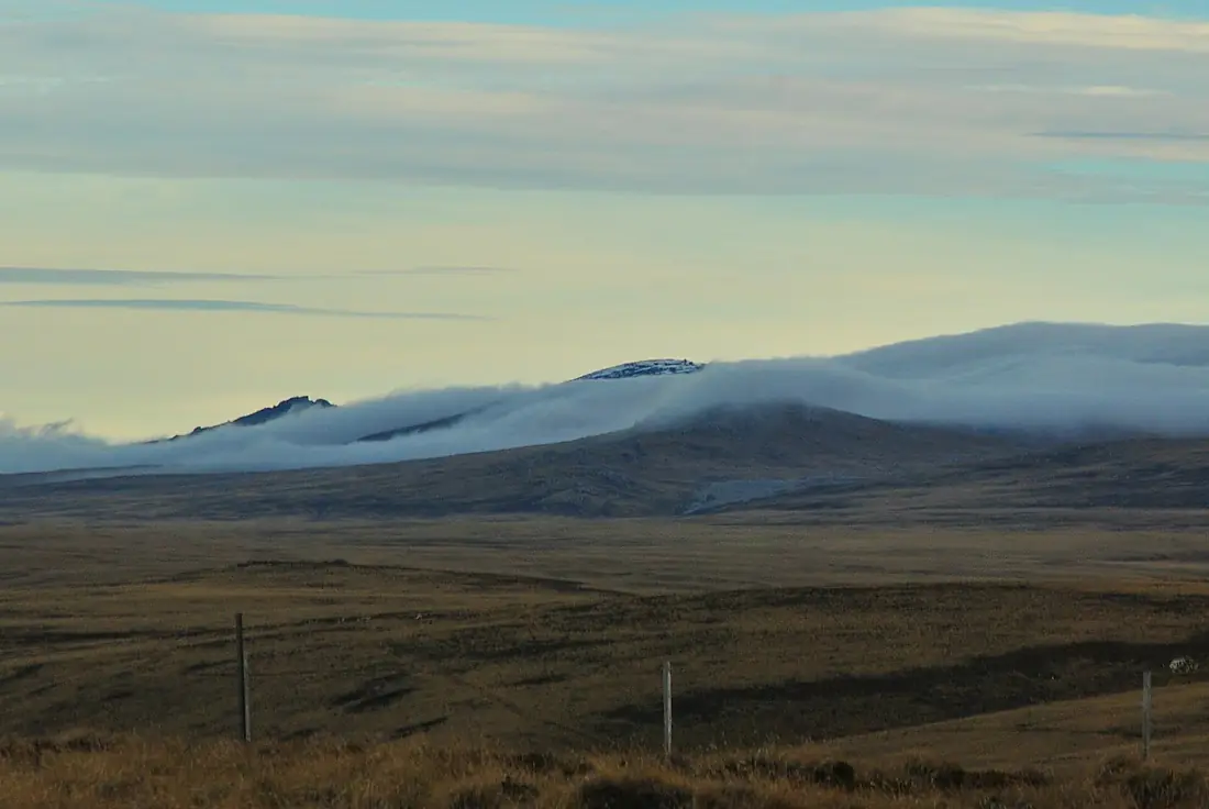 Darwin Road, Falkland Islands (7875622040)