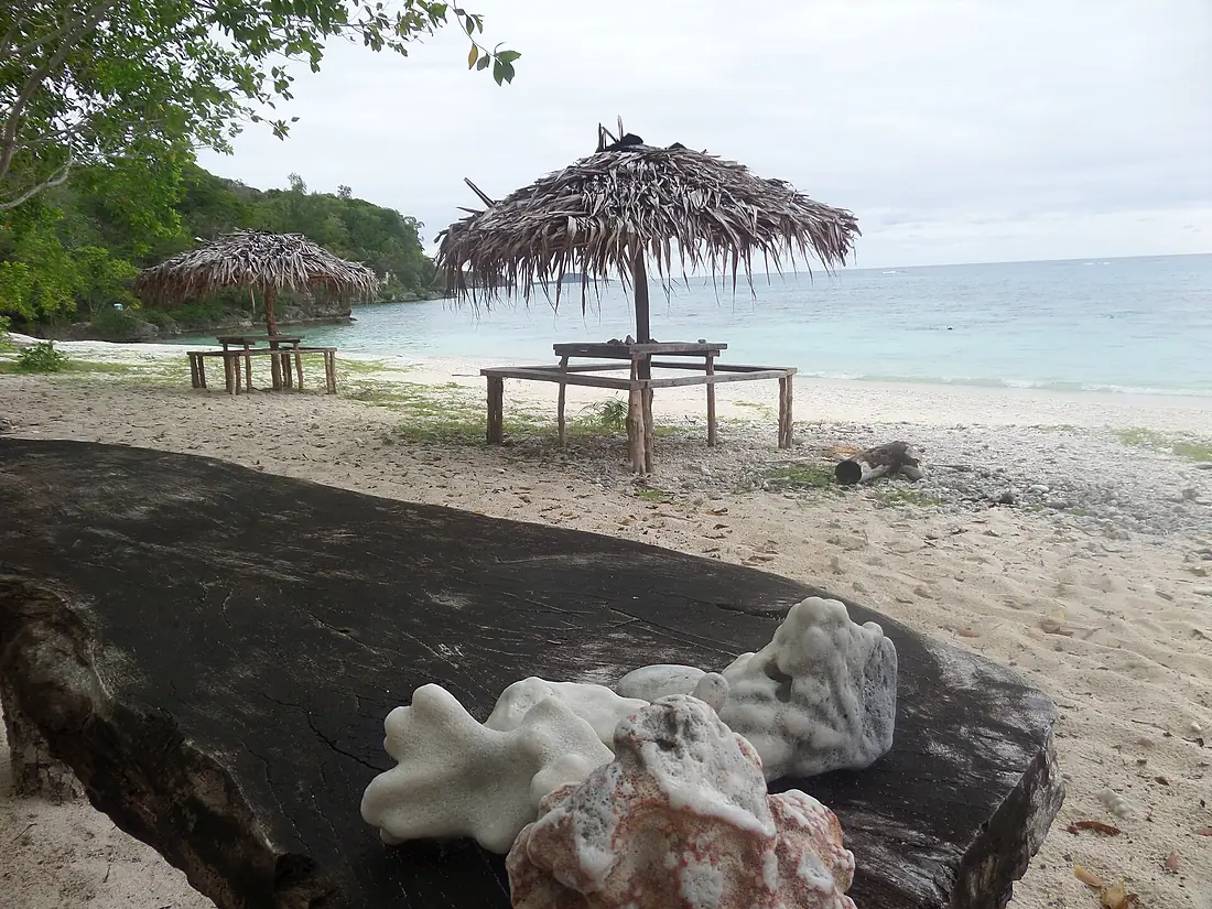 Efate Beach 2