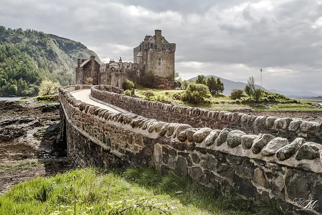 Eilean Donan Castle bridge view