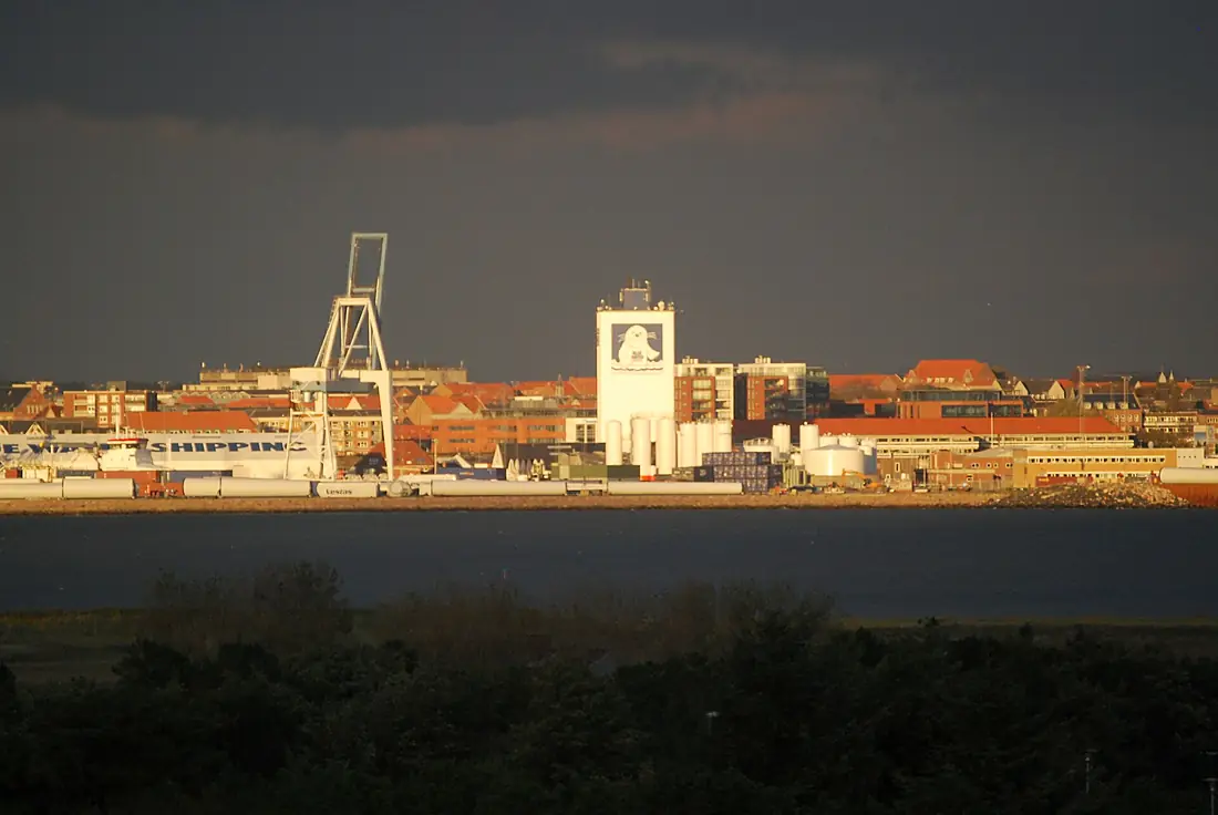 Fanø - Blick vom 17 Meter hohen Kikkebjerg über Nordfanø nach Esbjerg (2)