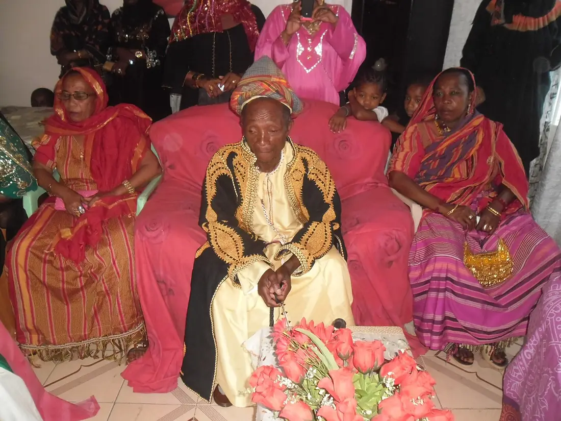 Habit traditionel lors du grand mariage