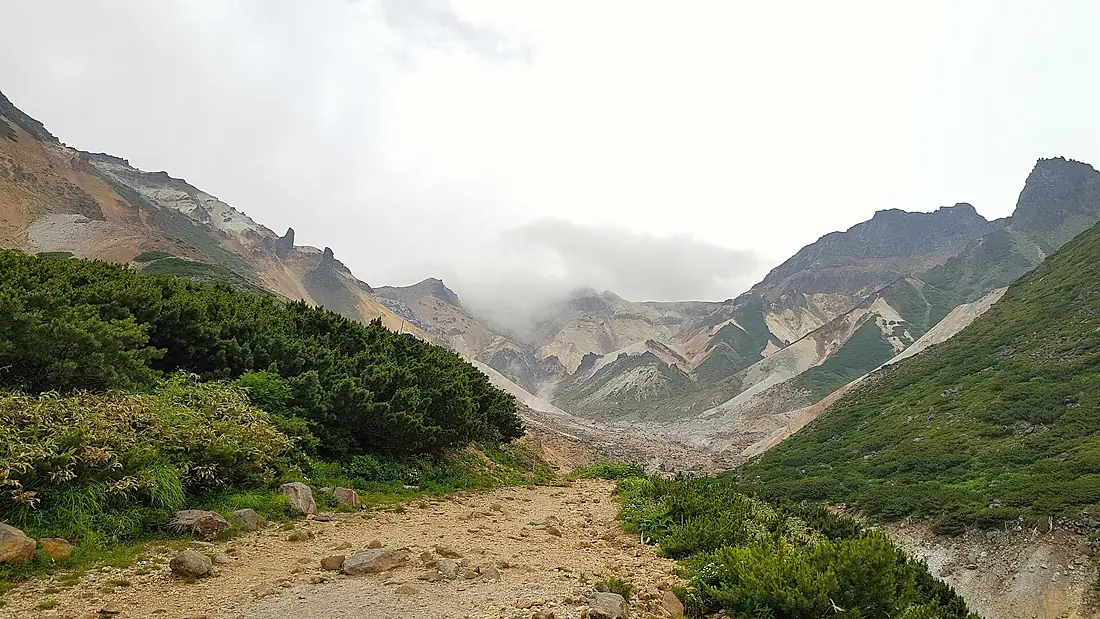 Ansei crater, Hokkaido, Japan (48265164921)