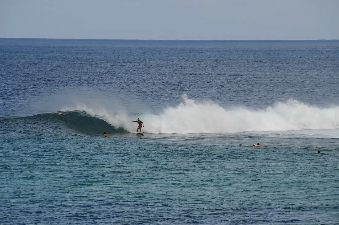 Huahine reef entrance - panoramio