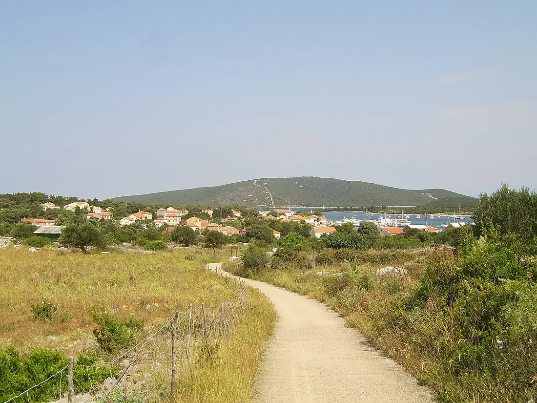 Ilovik - pogled s južne strane