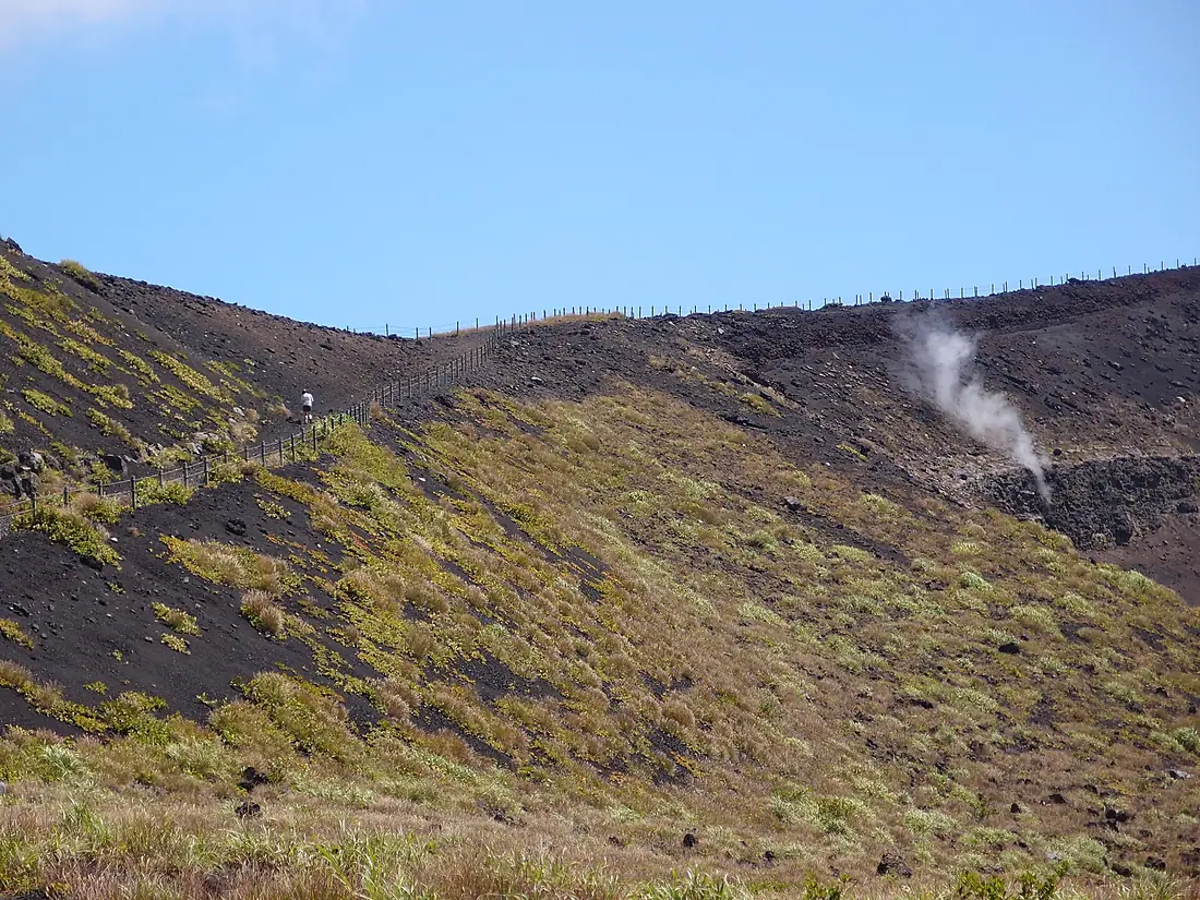 Fume @ Caldera loop trail @ Mount Mihara @ Oshima (9609580955)