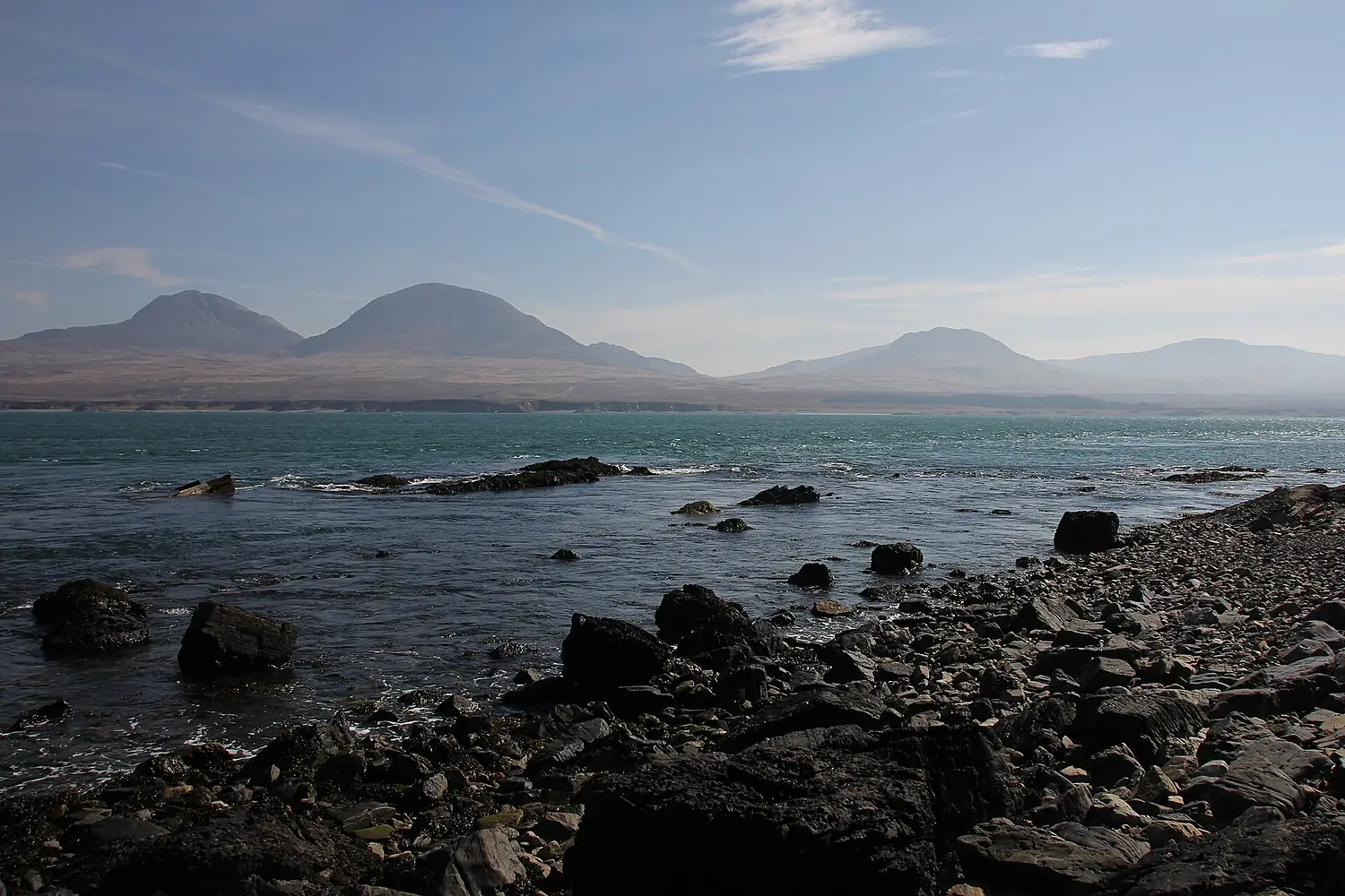 Jura seen from Bunnahabhain - panoramio