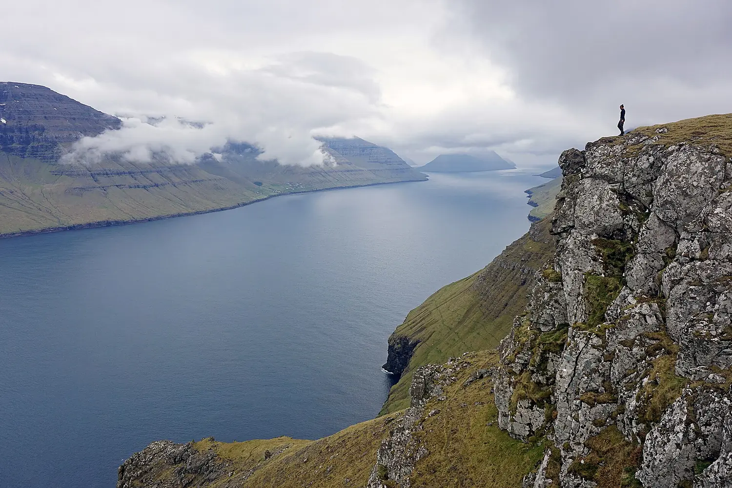Kalsoy Kunoy view 1