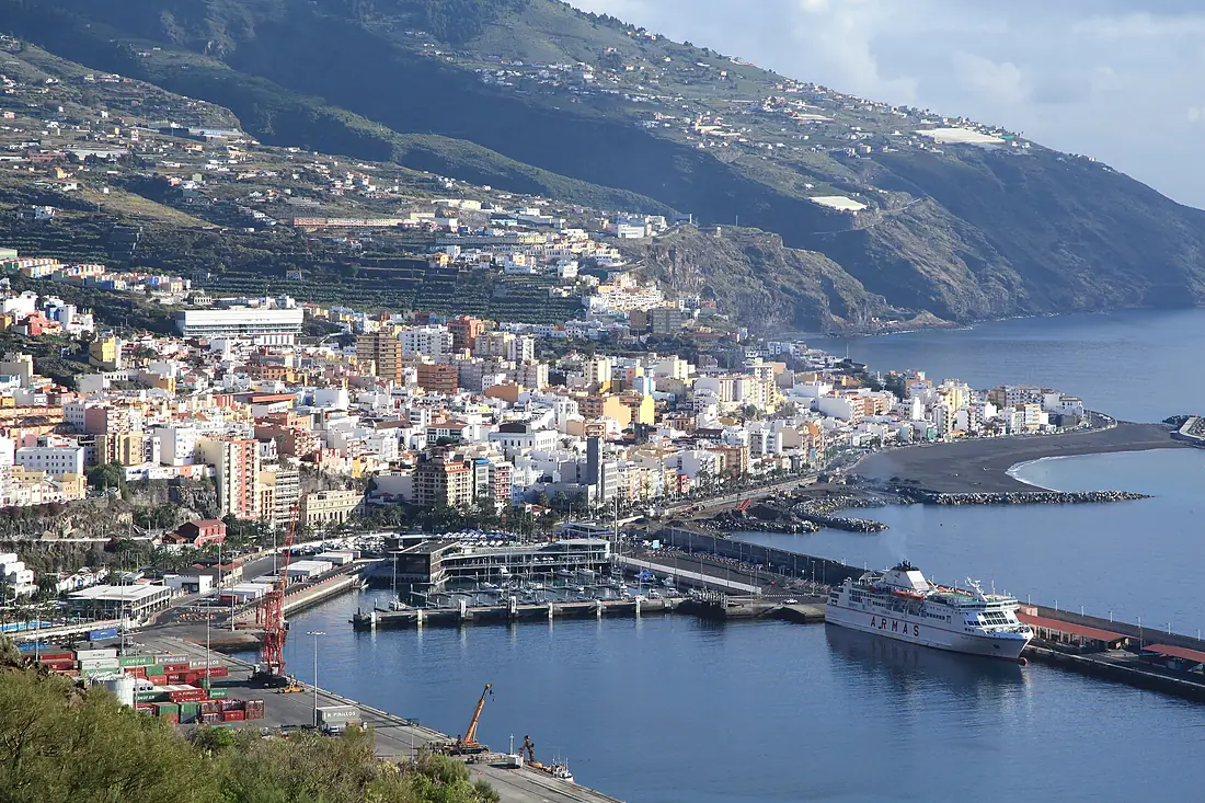 La Palma - Santa Cruz de La Palma + Port (LP-3 in Breña Alta) 03 ies