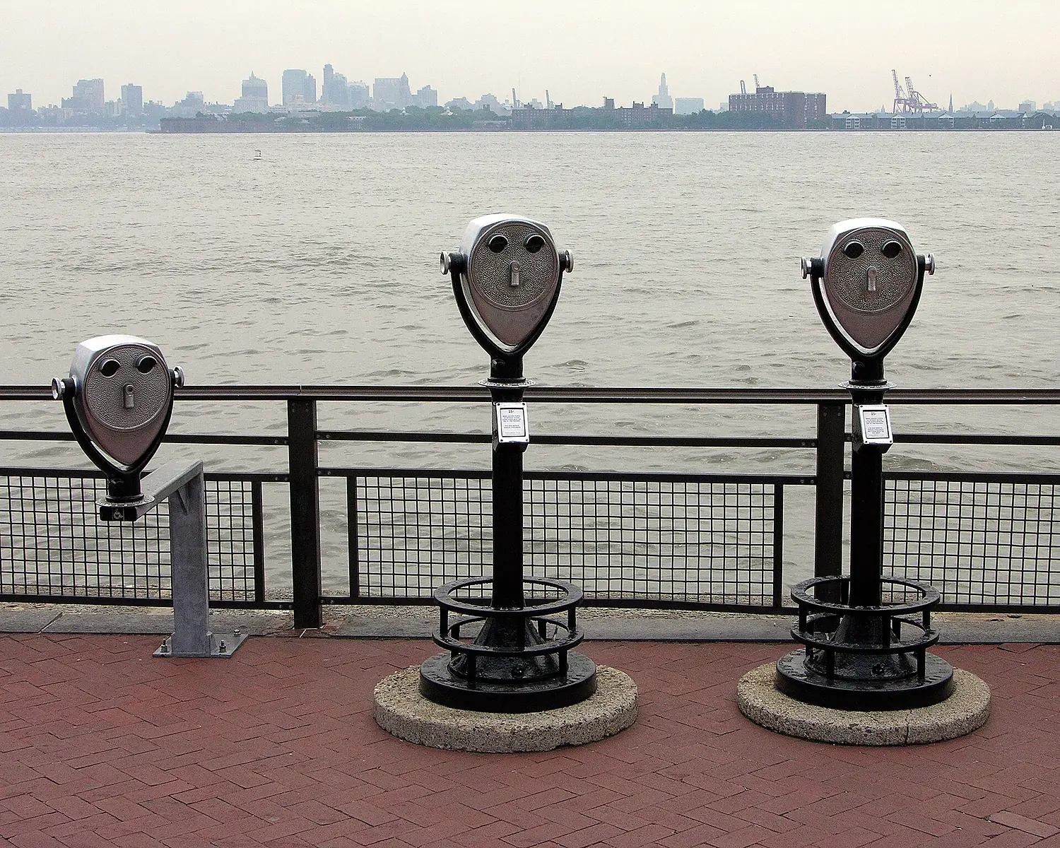 Liberty Island Aliens