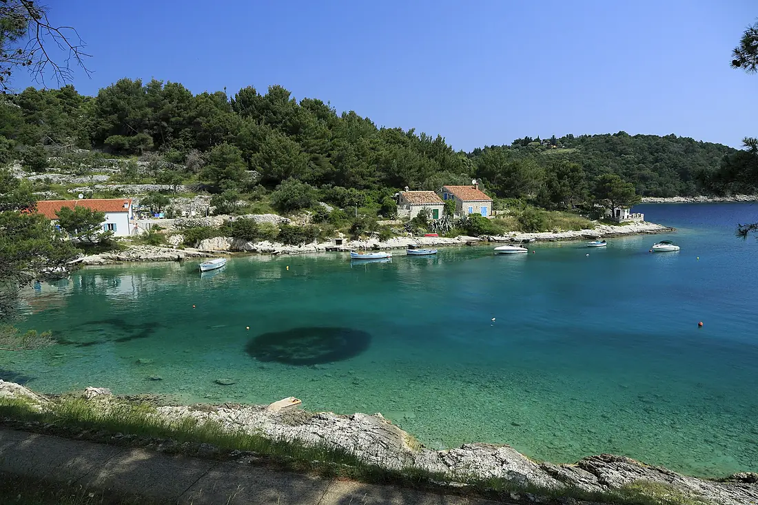 J32 228 Mali Lošinj, uvala Baldarka