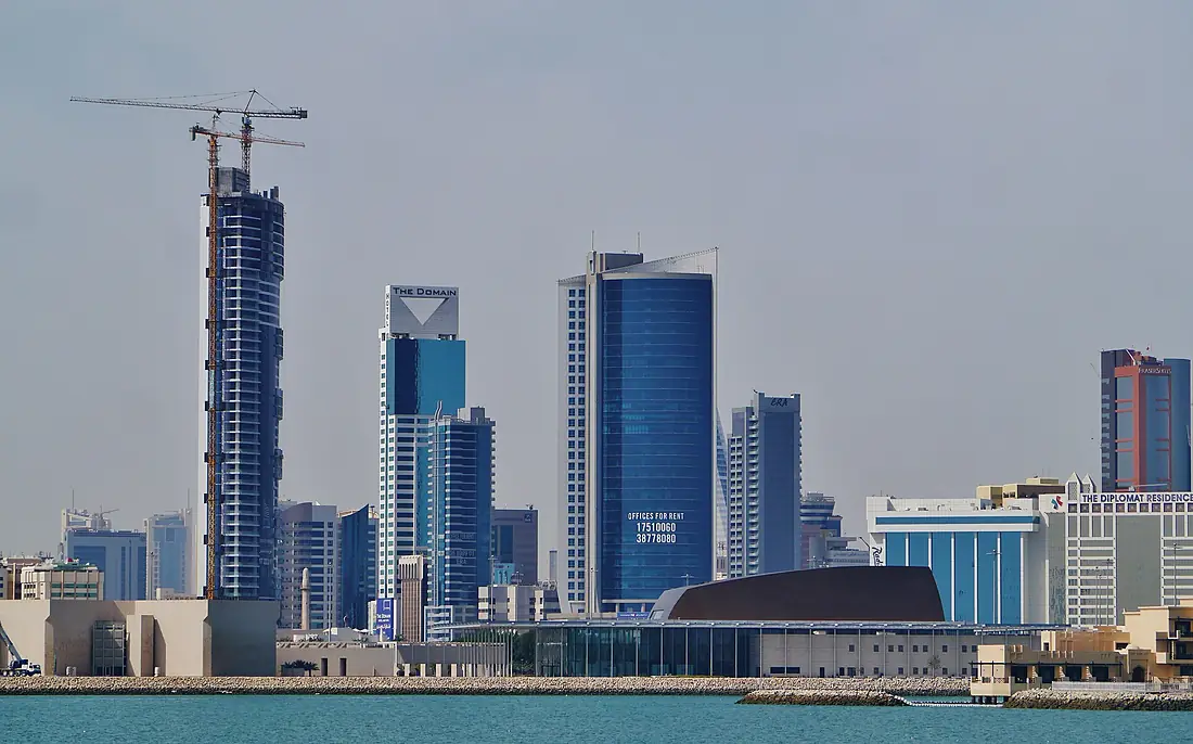 Muharraq Blick auf das National Theatre of Bahrain 1