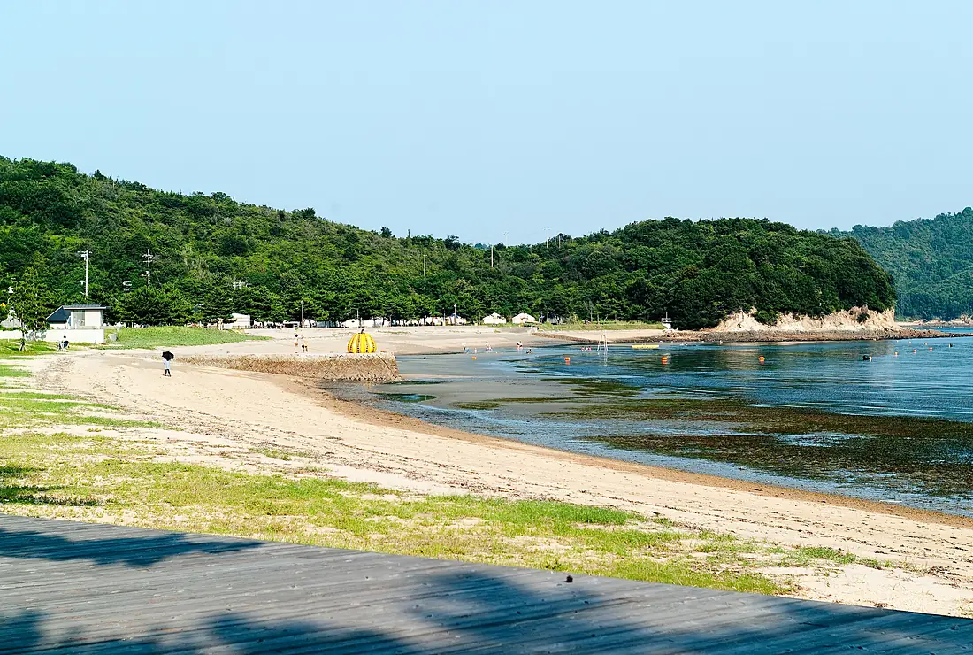 Benesse House beach, Naoshima island - Jul 23, 2009