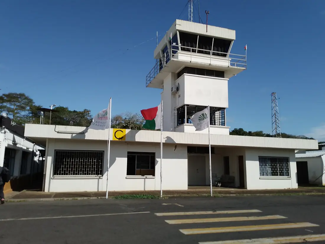 Aéroport de fascene Nosy Be 01