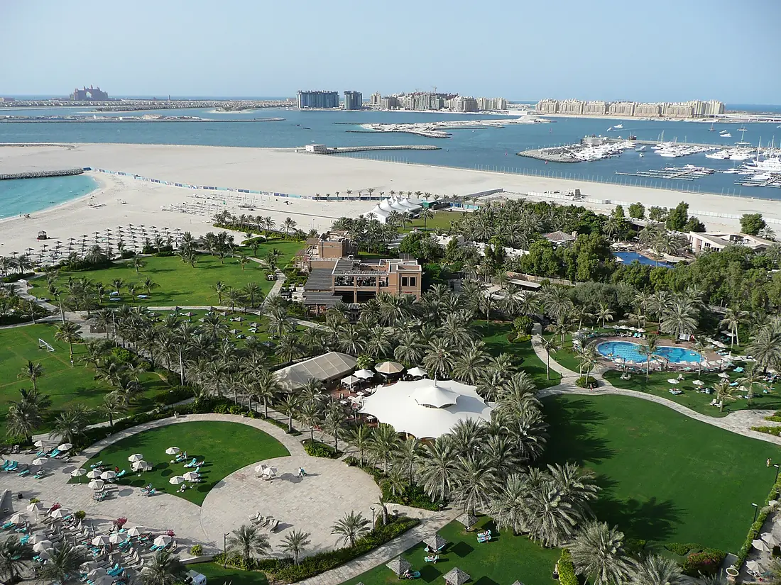Atlantis, The Palm from Le Royal Méridien Beach Resort and Spa in Dubai 3