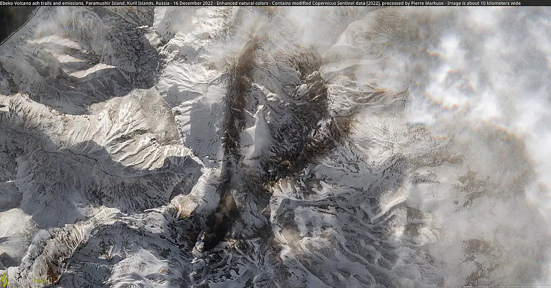 Ebeko Volcano ash trails and emissions, Paramushir Island, Kuril Islands, Russia - 16 December 2022 (52566895404)
