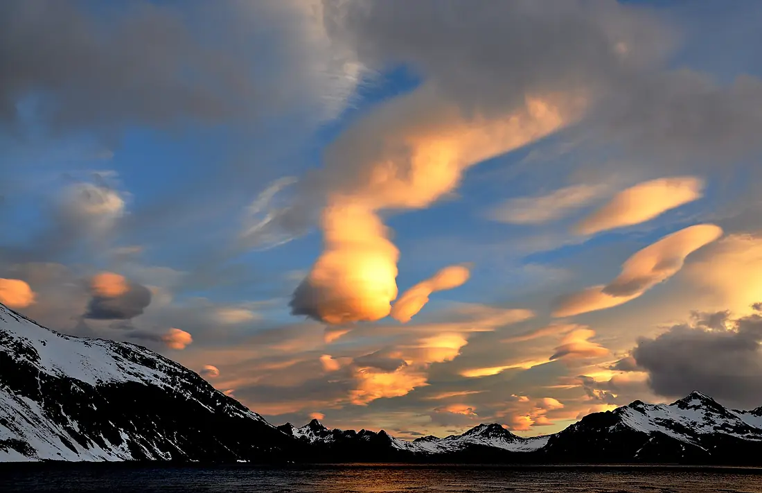 Lenticular Clouds South Georgia1