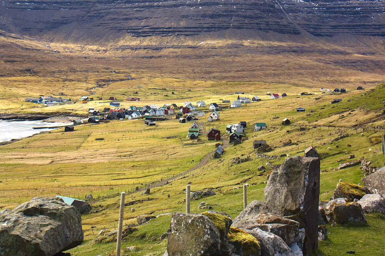 Svínoy, Faroe Islands by Maciej Brencz