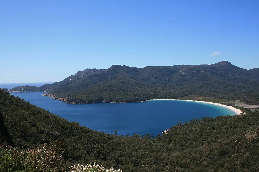 Freycinet-Tasmania-Australia01