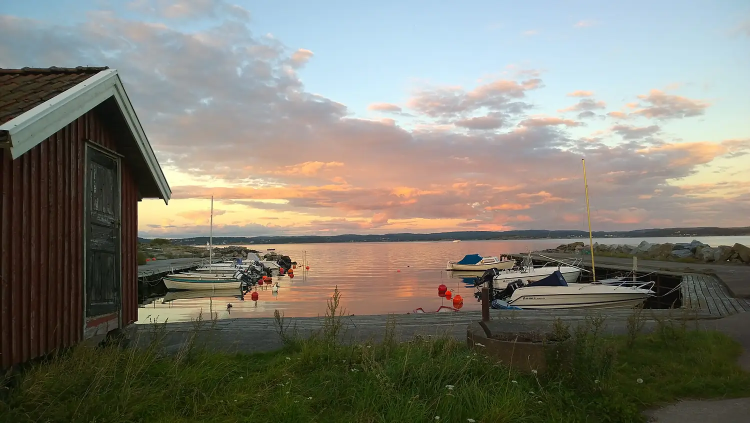 Berga Strand marina on Tjörn