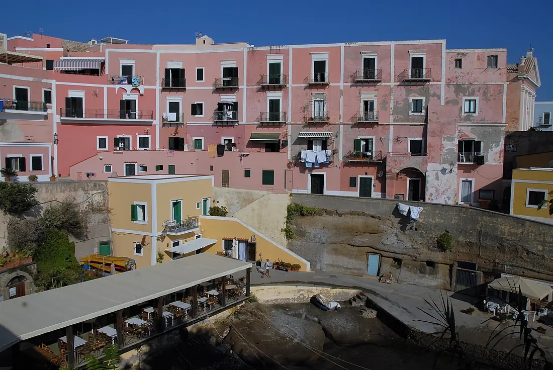 Ventotene, il Pozzillo