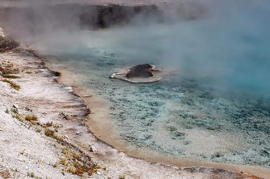 Yellowstone National Park (WY, USA), Excelsior Geyser Crater -- 2022 -- 2483
